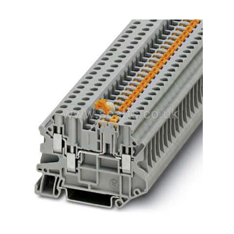 3046003